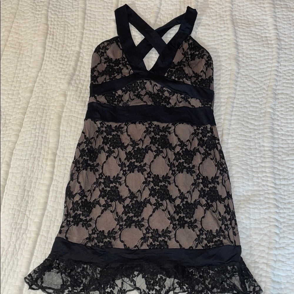 Black Lace Bodycon Dress